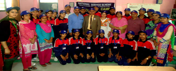 Nss Troop with Commanding Officer Shimla