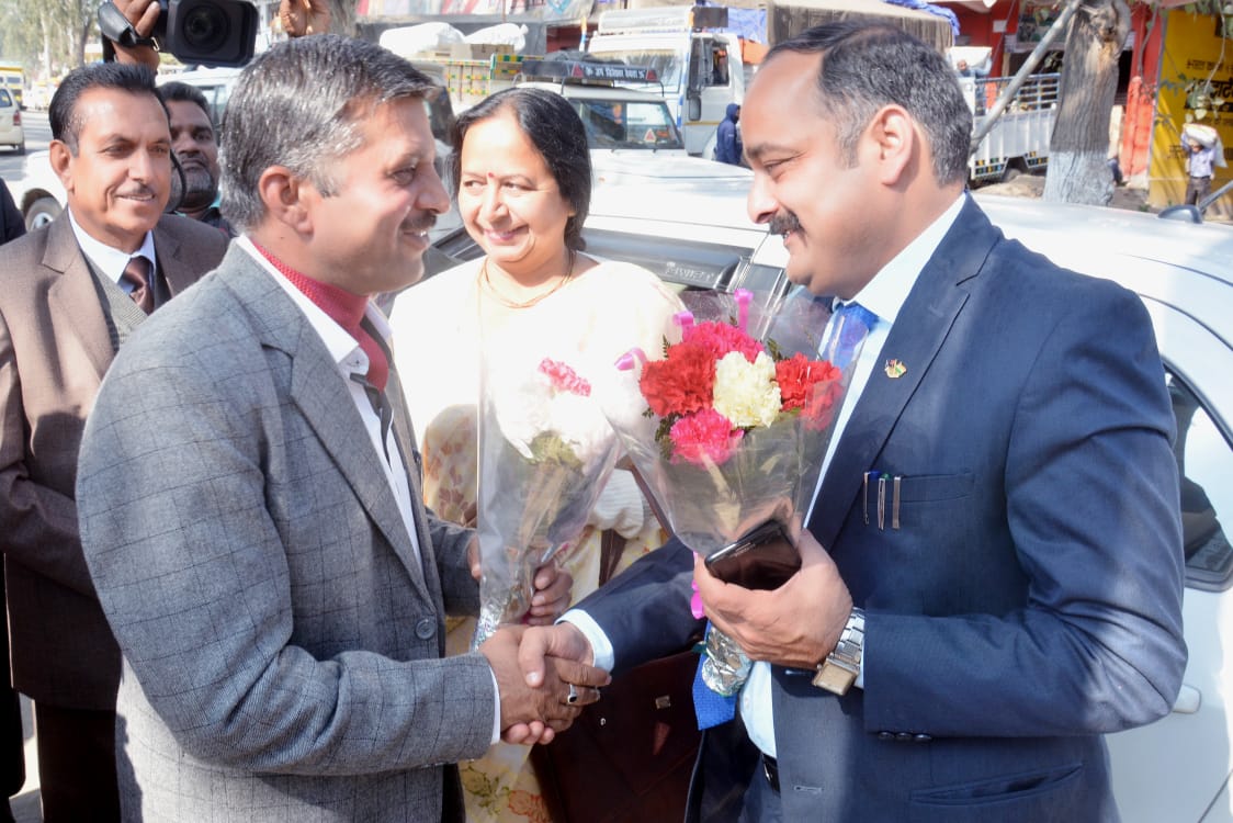 

 Dr. Amarjeet Sharma Director of Higher Education H.P received by President of School.